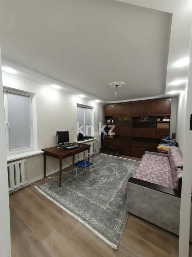 Продажа 3-комнатной квартиры, 57 м², мкр-н Аксай-1, дом  21 в Алматы - фото 2