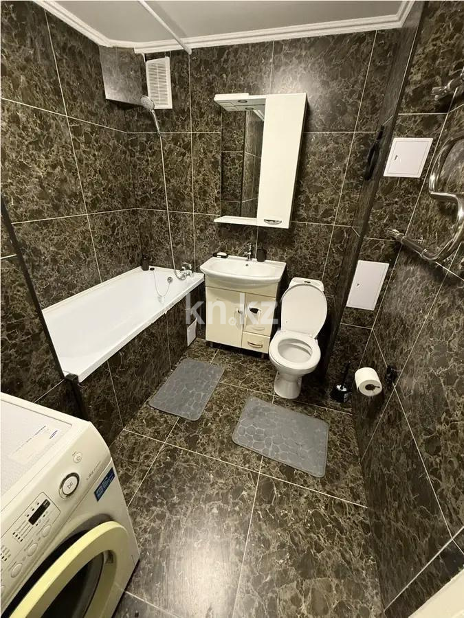 Продажа 3-комнатной квартиры, 57 м², мкр-н Алтай-1, дом  13 в Алматы - фото 5