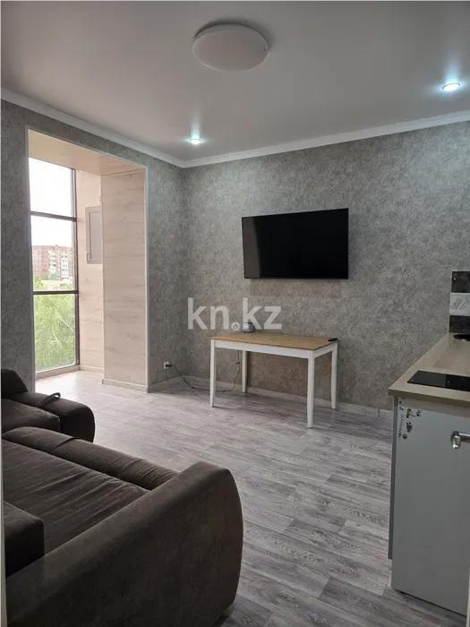 Продажа 2-комнатной квартиры, 62 м² в Караганде