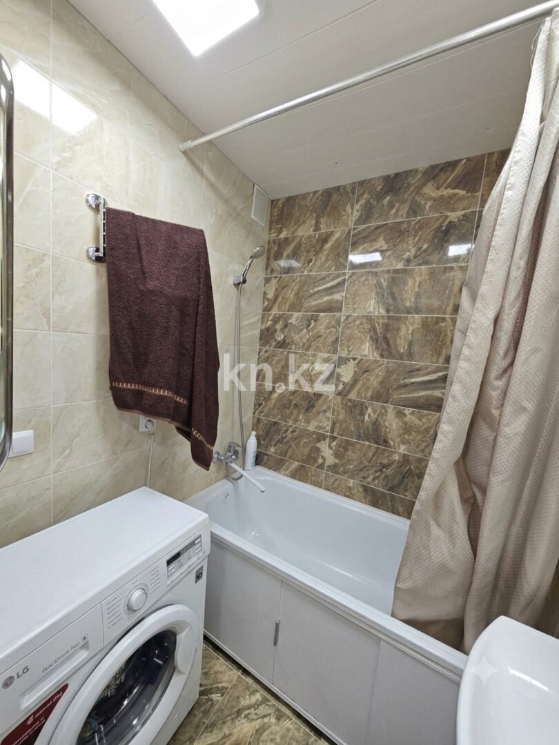 Продажа 4-комнатной квартиры, 77 м² в Караганде - фото 10