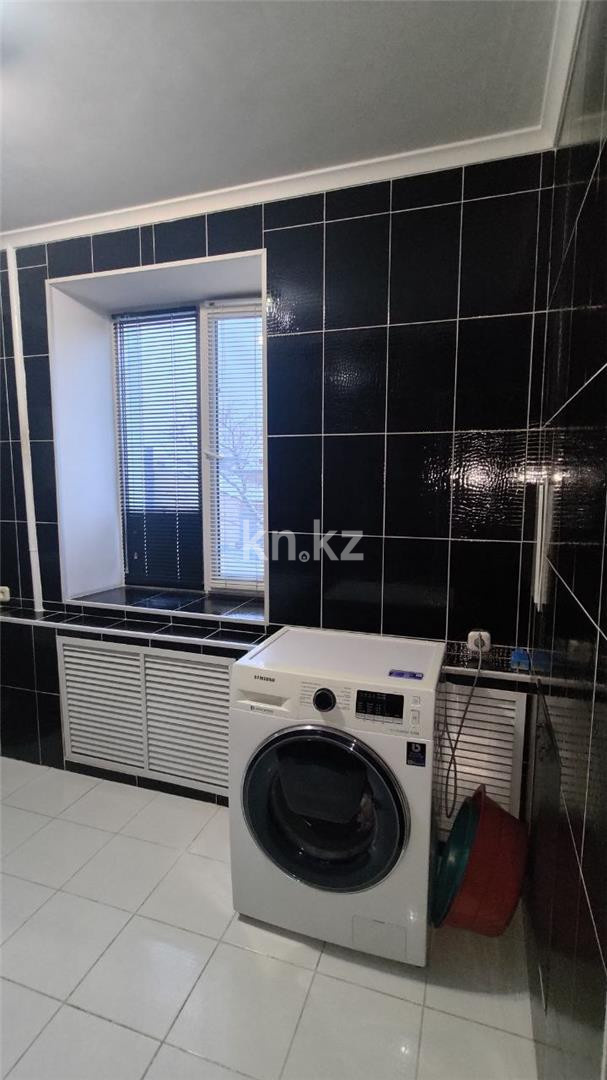 Продажа 6-комнатного дома, 300 м², ул. Экибастузская в Караганде - фото 25