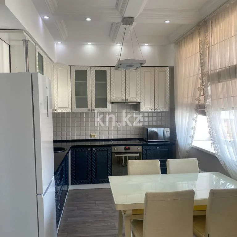 Аренда 3-комнатной квартиры, 112 м², ул. Мичурина, дом  21/3 в Караганде - фото 2