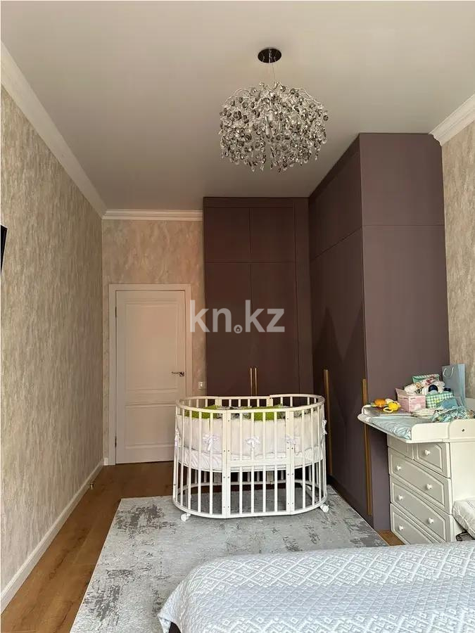 Продажа 2-комнатной квартиры, 70 м², ул. Айтматова, дом  40/1 в Астане - фото 4