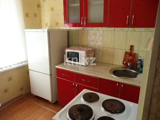 Аренда 1-комнатной квартиры посуточно, 32 м², Бокейханова, дом  4 в Балхаше - фото 2
