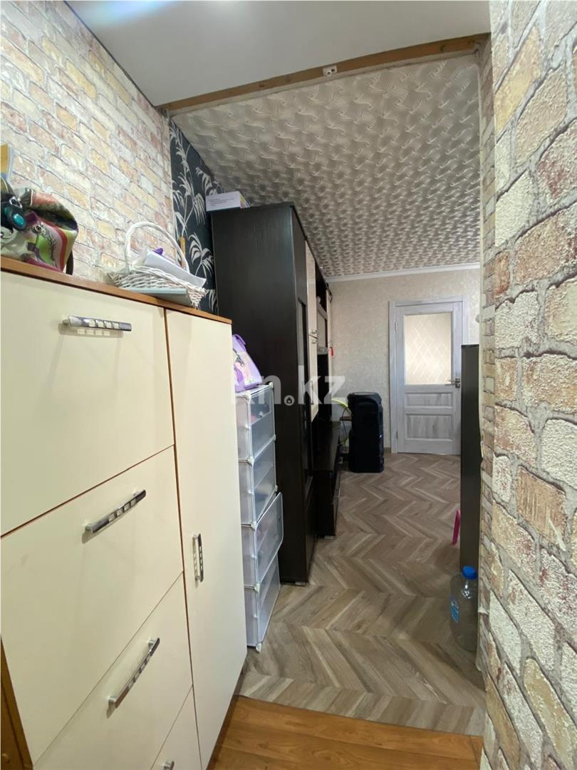Продажа 3-комнатной квартиры, 47 м², ул. Университетская в Караганде - фото 11