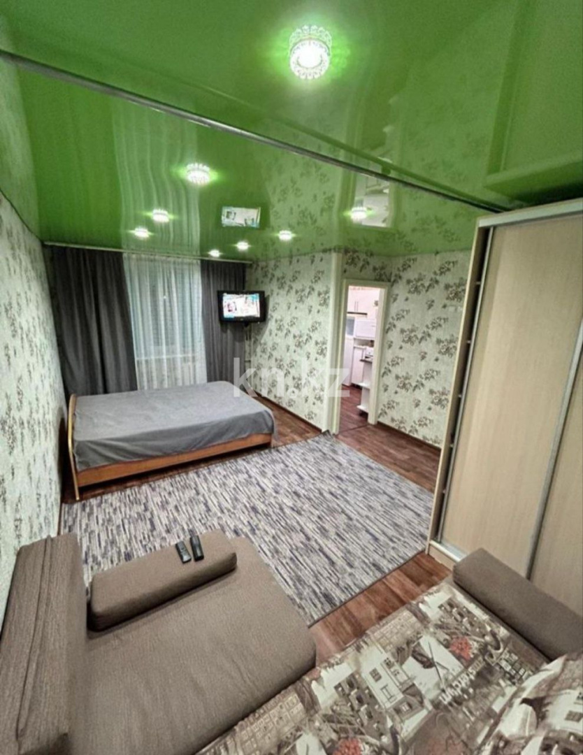 Аренда 3-комнатной квартиры, 55 м², ул. Розыбакиева, дом  282/1 - Напротв в Алматы