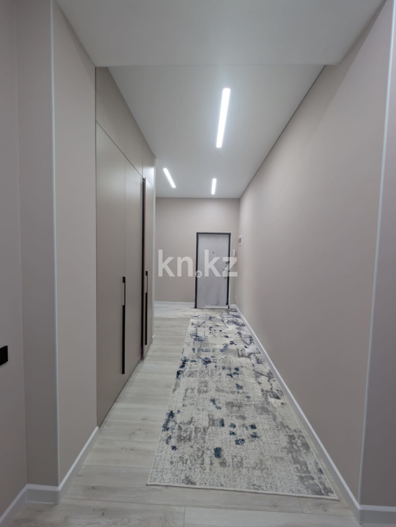 Продажа 3-комнатной квартиры, 100.2 м² в Уральске - фото 4