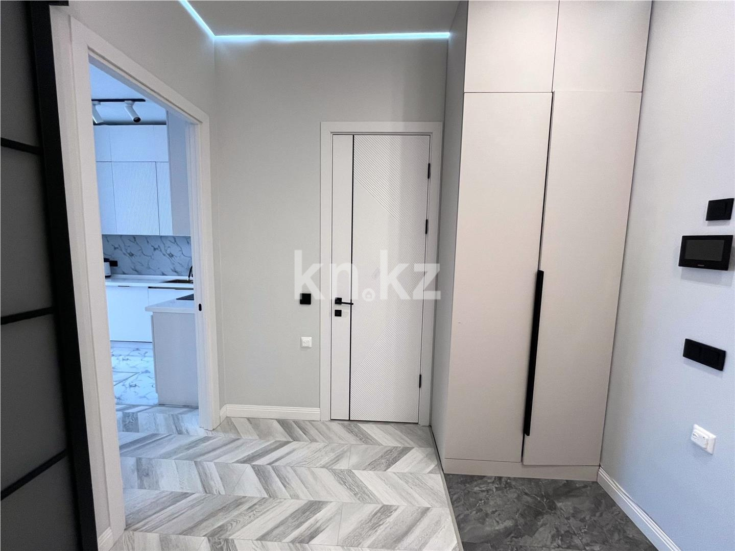 Продажа 2-комнатной квартиры, 63 м² в Караганде - фото 3