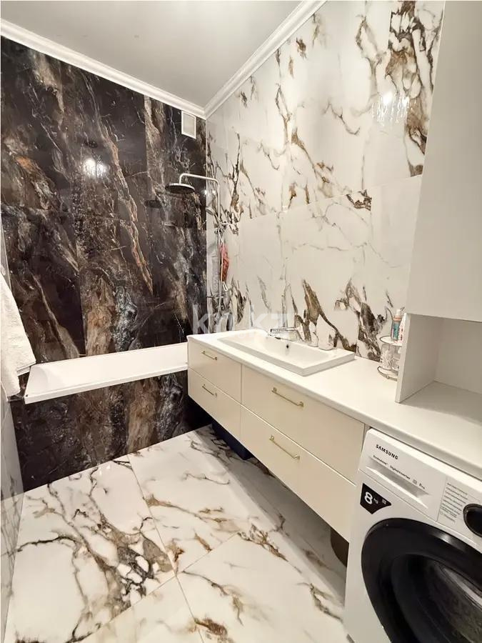 Продажа 3-комнатной квартиры, 80 м², пр. Строителей, дом  33/4 в Караганде - фото 4