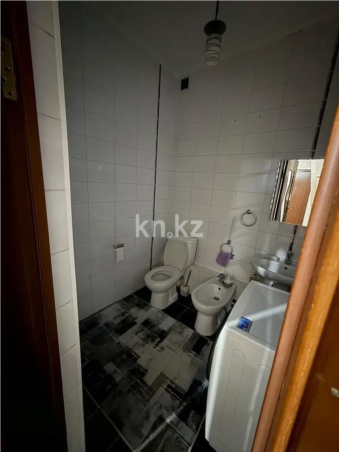 Продажа 2-комнатной квартиры, 66.7 м², ул. Есенберлина, дом  155 в Алматы - фото 5