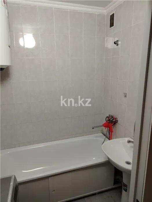 Продажа 1-комнатной квартиры, 42 м² в Караганде - фото 3