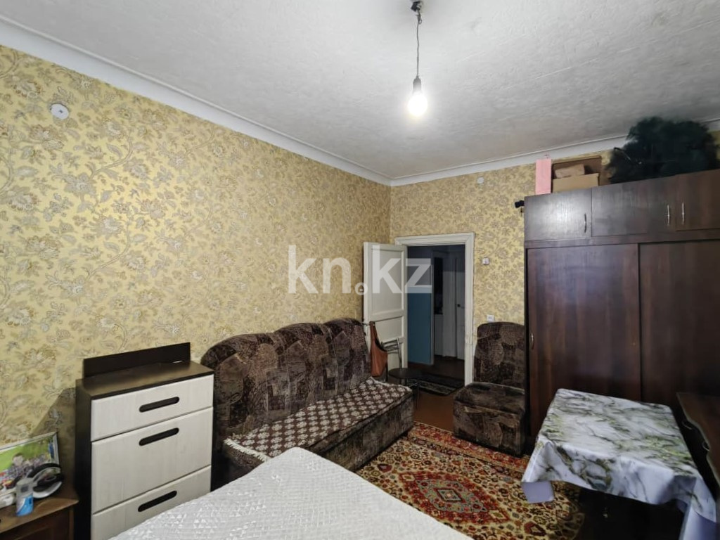 Продажа 2-комнатной квартиры, 65 м² в Караганде - фото 10