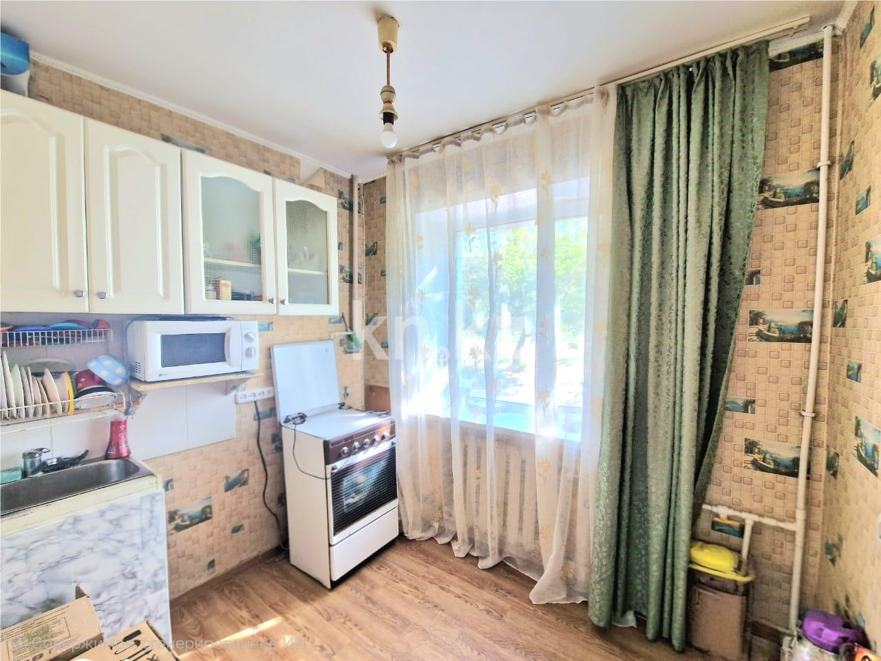 Продажа 3-комнатной квартиры, 50 м², мкр-н 21 в Караганде - фото 7