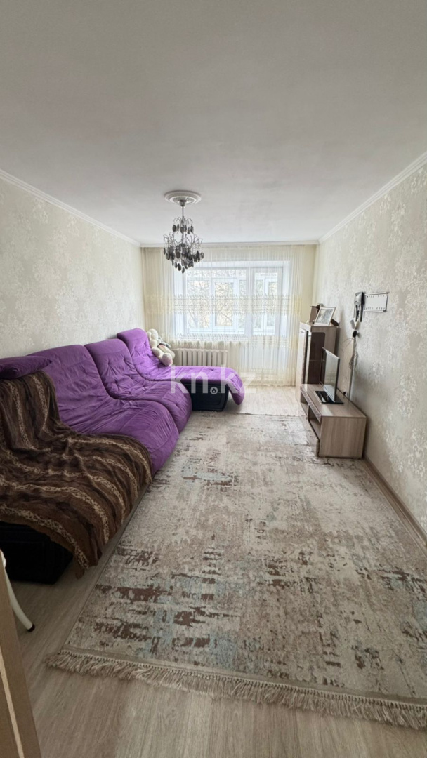 Продажа 3-комнатной квартиры, 58 м², пр. Строителей в Караганде