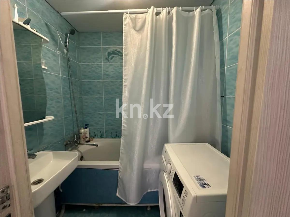 Продажа 3-комнатной квартиры, 63 м², ул. Дукенулы, дом  32/1 в Астане - фото 5