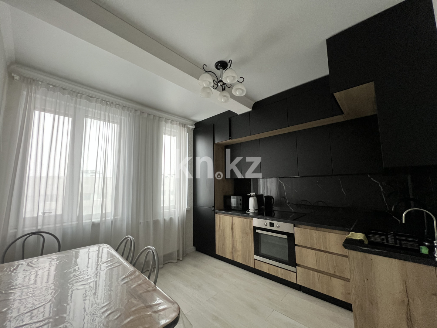 Аренда 1-комнатной квартиры, 50 м² в Астане