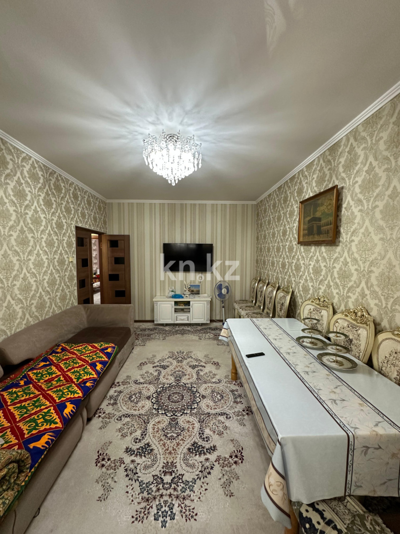 Продажа 3-комнатной квартиры, 68 м², ул. Жандосова, дом  6а в Шымкенте