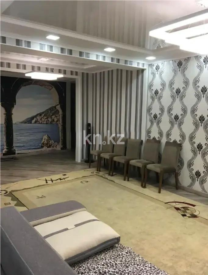 Продажа 3-комнатной квартиры, 107 м², ул. Толе би, дом  298/3 в Алматы