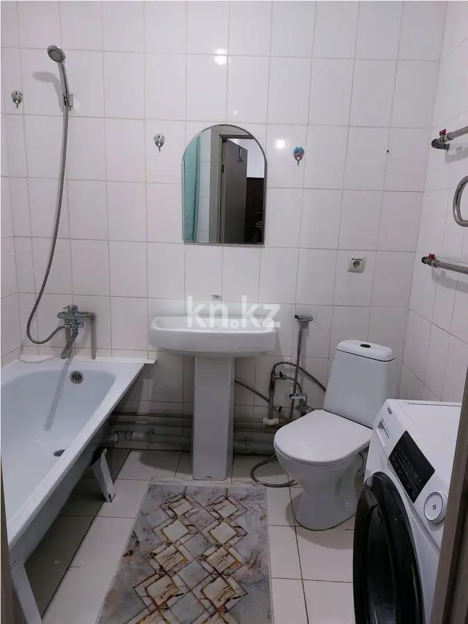 Продажа 1-комнатной квартиры, 46 м², мкр-н Дарабоз, дом  11 в Алматы - фото 3