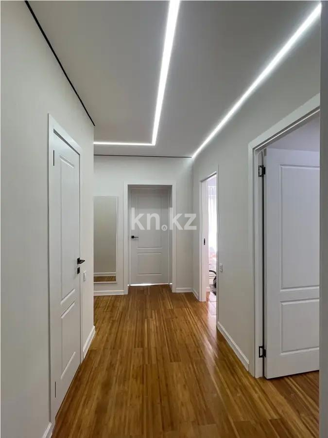 Продажа 3-комнатной квартиры, 98 м², ул. Сауран, дом  9 в Астане - фото 9