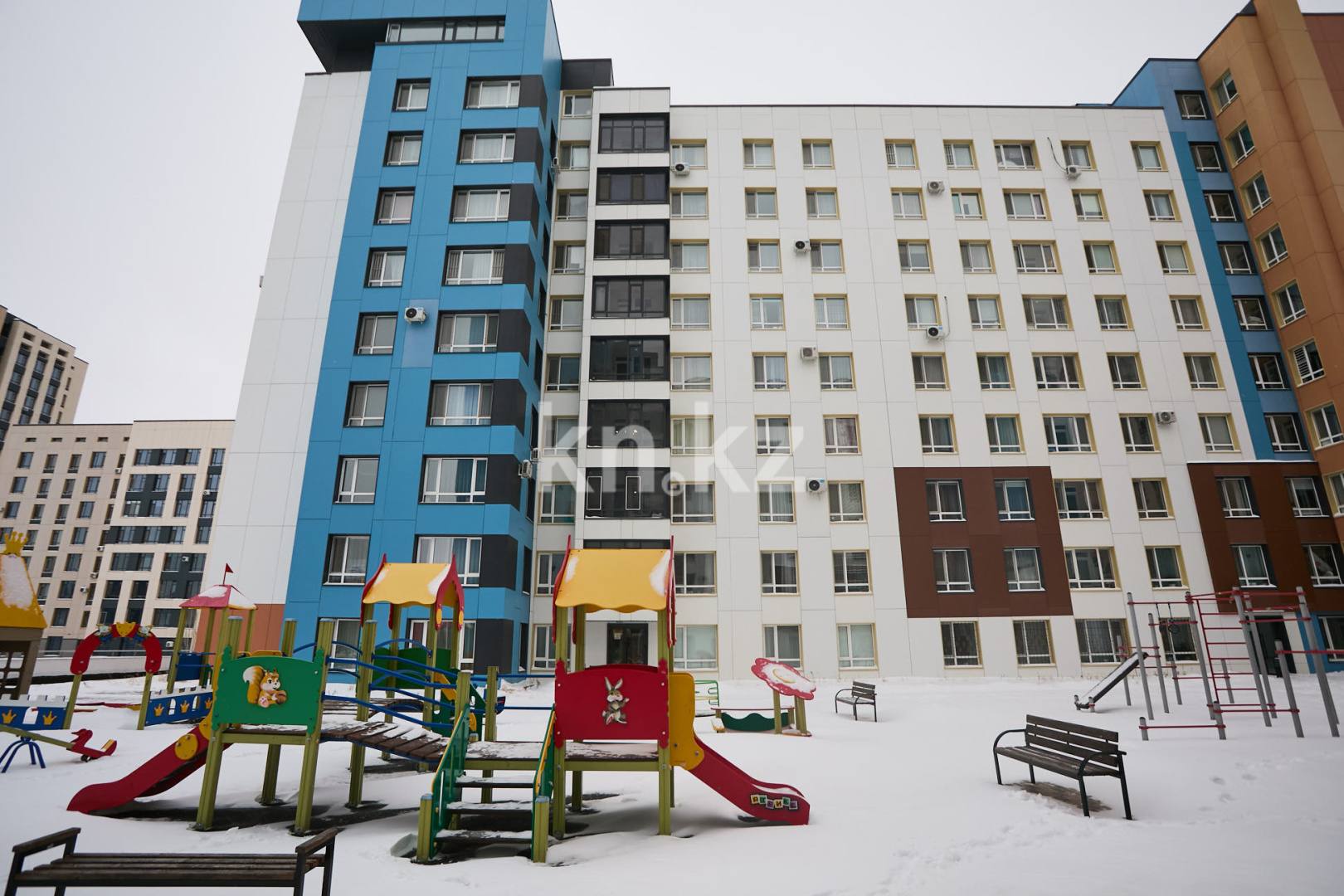 Продажа 3-комнатной квартиры, 91.5 м², ул. Орынбор, дом  12 в Астане