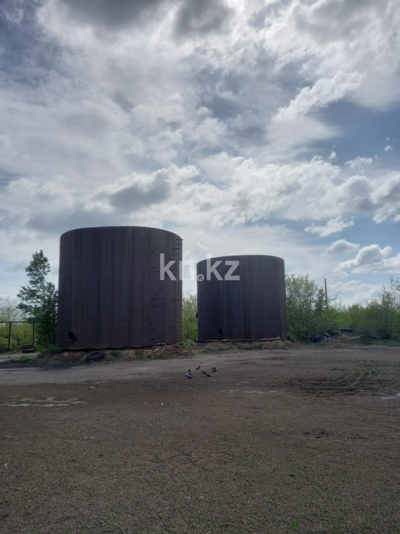 Продажа базы, 60 сот. в Караганде