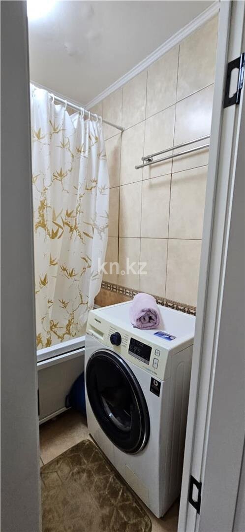Продажа 4-комнатной квартиры, 76 м² в Караганде - фото 9