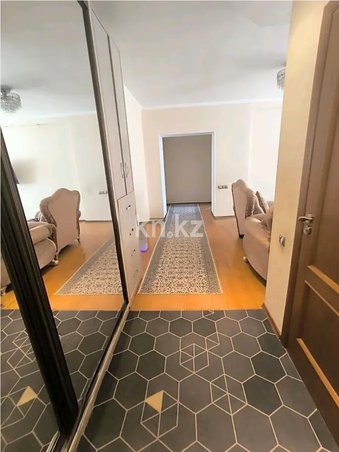 Продажа 3-комнатной квартиры, 100 м², ул. Сейфуллина, дом  9 в Астане - фото 7