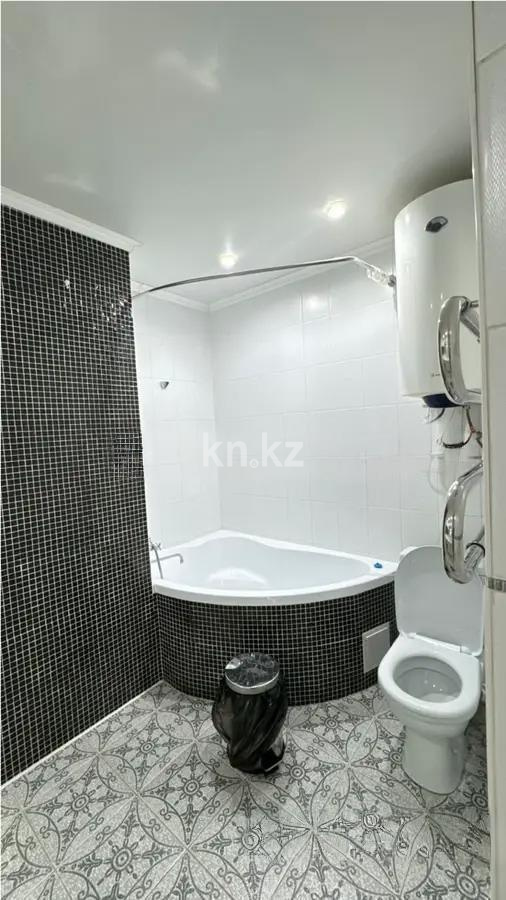 Продажа 2-комнатной квартиры, 72 м² в Караганде - фото 6