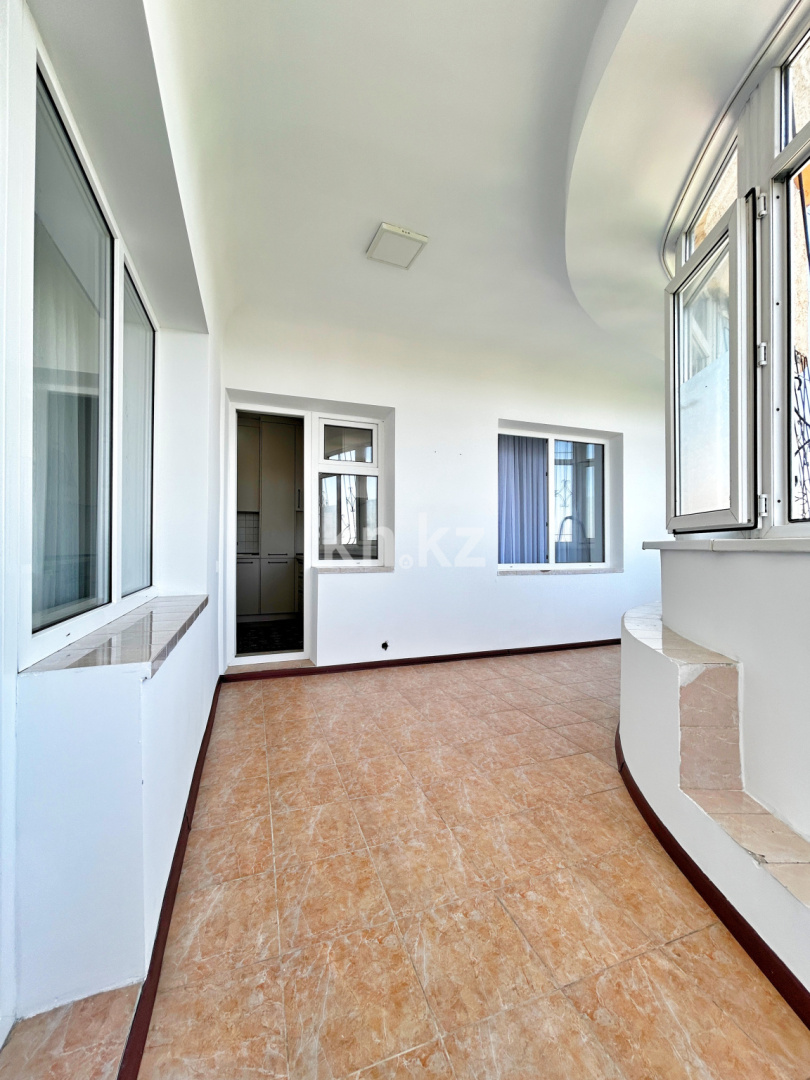 Продажа 4-комнатной квартиры, 90 м² в Алматы - фото 11