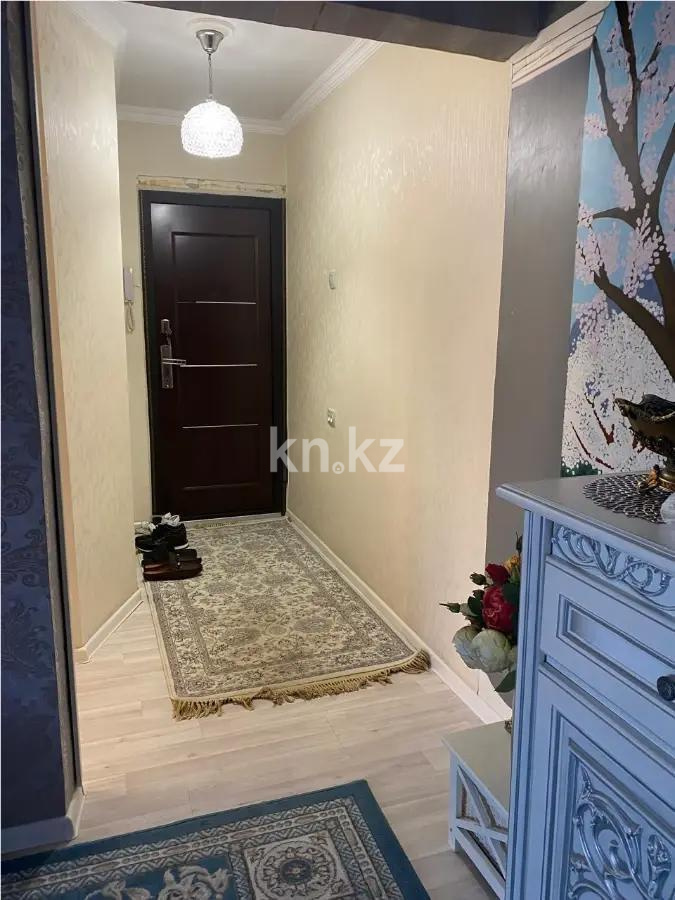 Продажа 3-комнатной квартиры, 66 м², ул. Айманова, дом  170 в Алматы - фото 4