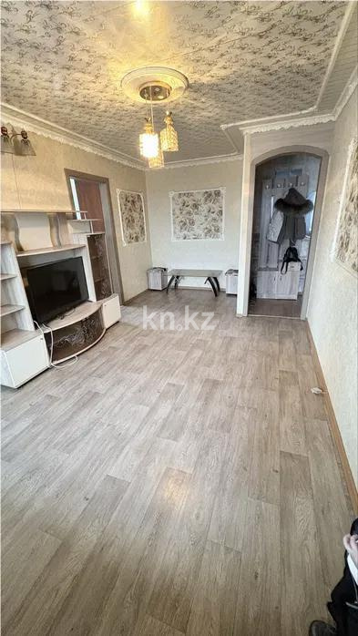 Продажа 3-комнатной квартиры, 46 м², 6 мкр., дом  49 в Темиртау - фото 2