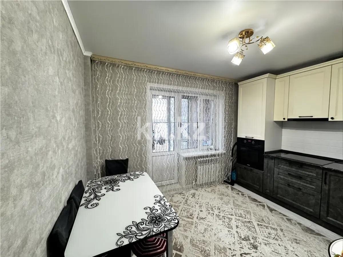Продажа 2-комнатной квартиры, 70 м² в Караганде - фото 4