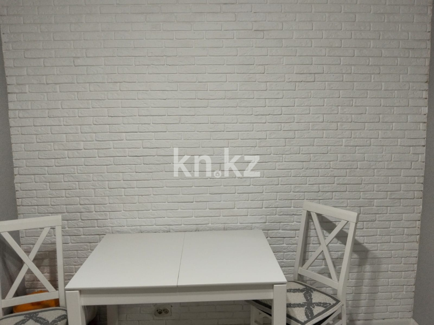 Продажа 1-комнатной квартиры, 34 м², мкр-н 11, дом  27 в Актобе - фото 2