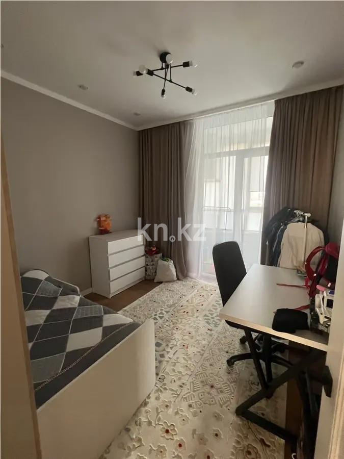 Продажа 3-комнатной квартиры, 80 м², ул. Е-669, дом  13 в Астане - фото 2