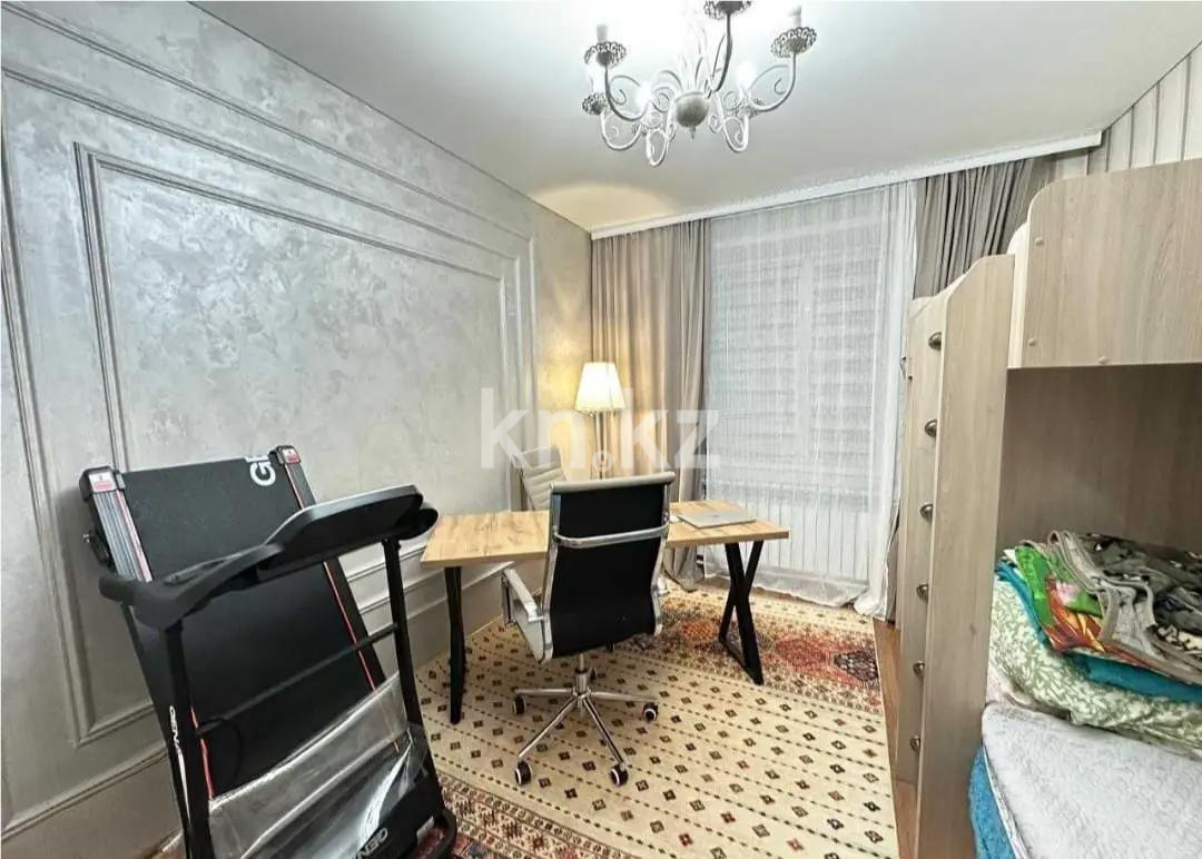 Продажа 5-комнатной квартиры, 83 м² в Караганде - фото 3