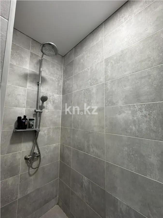 Продажа 2-комнатной квартиры, 41 м², ул. Ондасынова, дом  8 в Караганде - фото 5