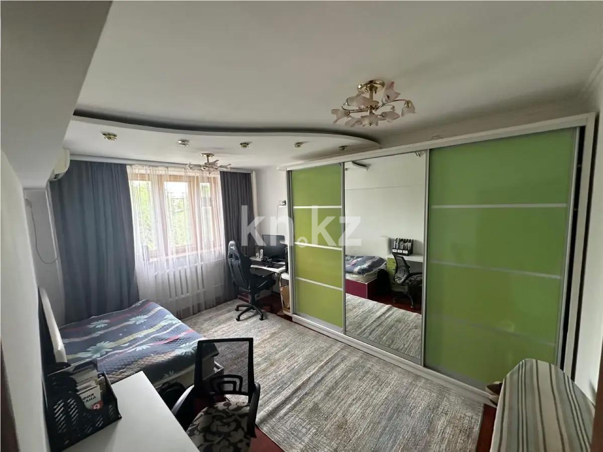 Продажа 4-комнатной квартиры, 82 м², ул. Пугачева, дом  1 в Алматы - фото 2