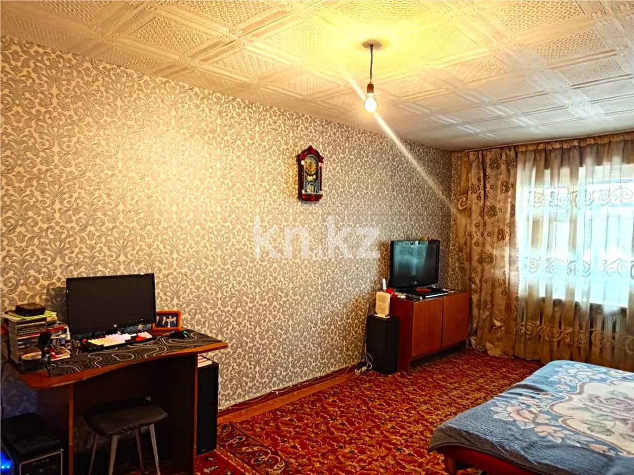 Продажа 3-комнатной квартиры, 59 м², 21 мкр., дом  18 в Караганде