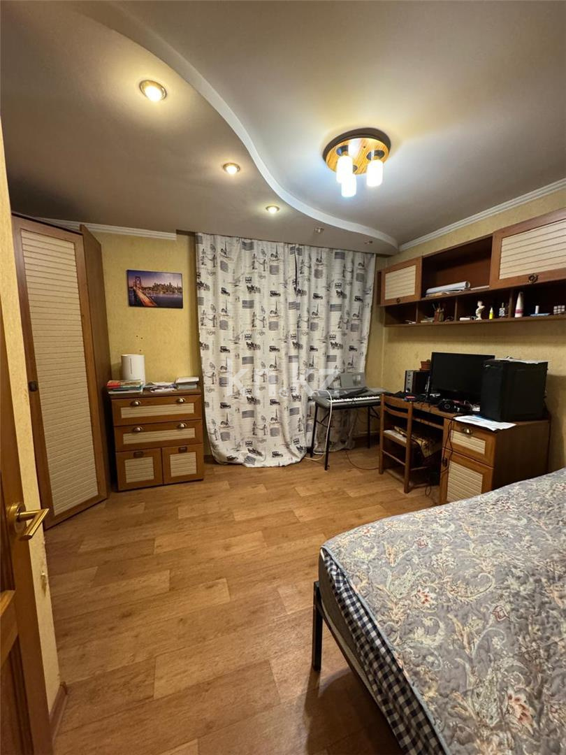 Продажа 4-комнатной квартиры, 93 м² в Караганде - фото 7