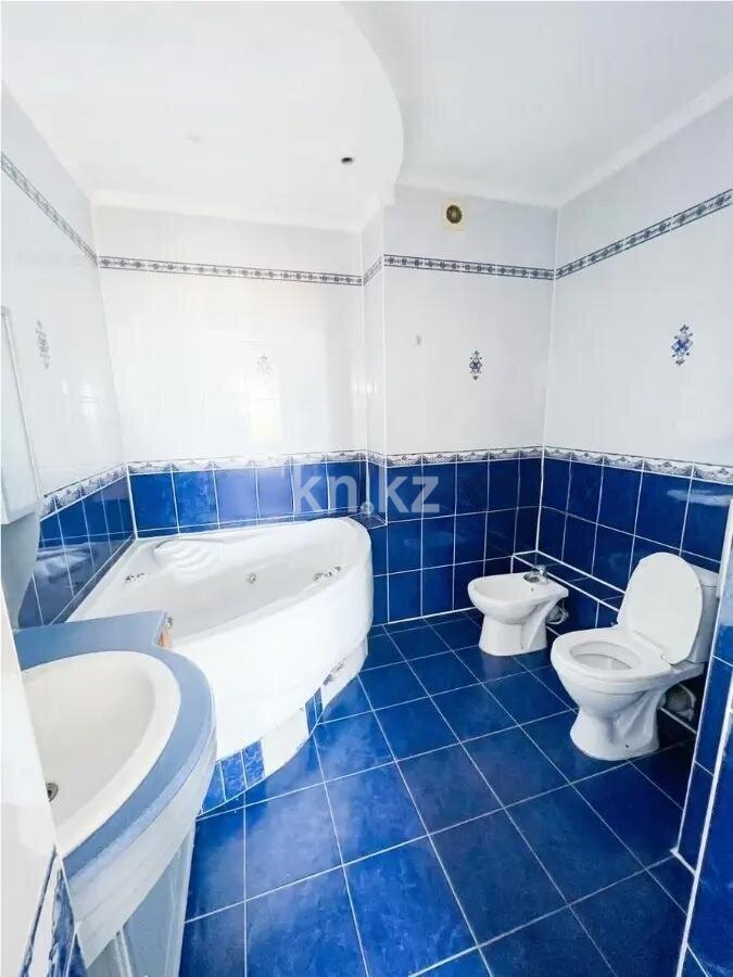 Продажа 2-комнатной квартиры, 80.6 м² в Астане - фото 4
