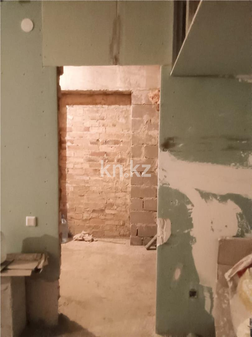 Продажа 5-комнатной квартиры, 132 м², мкр-н Алтын Арка в Караганде - фото 19