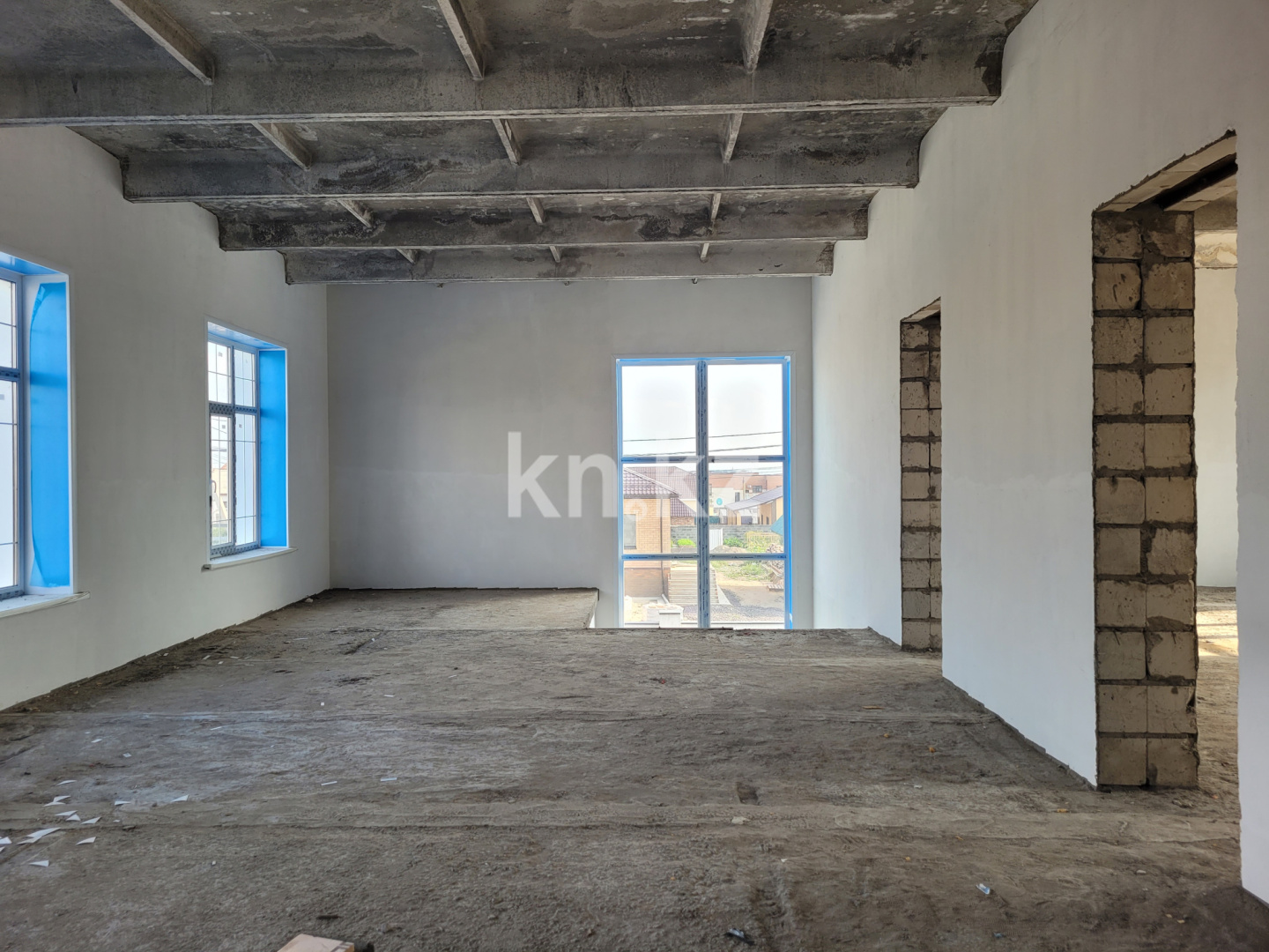 Продажа 6-комнатного дома, 288 м², ул. Ондасынова в Караганде - фото 11