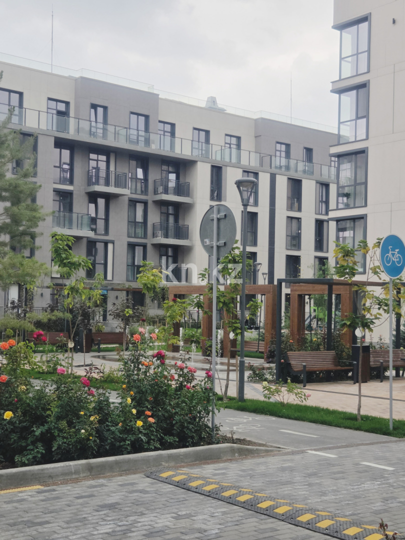 Продажа 2-комнатной квартиры, 70 м², ул. Нурмагамбетова, дом  Блок 11 - Толеби и ВОАД в Алматы