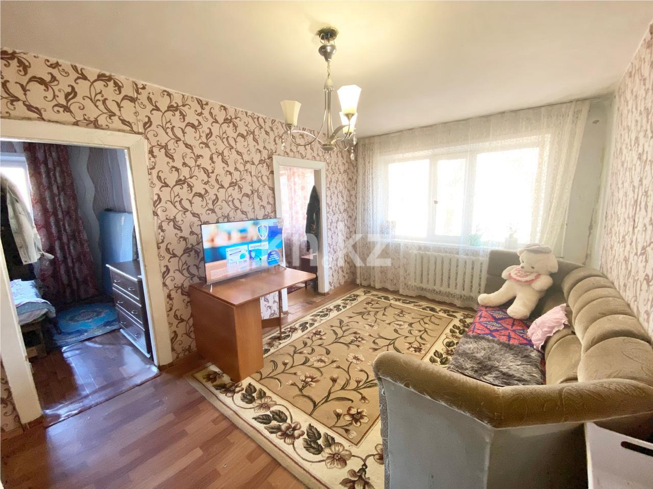 Продажа 3-комнатной квартиры, 46 м², 17 мкр., дом  35 в Караганде