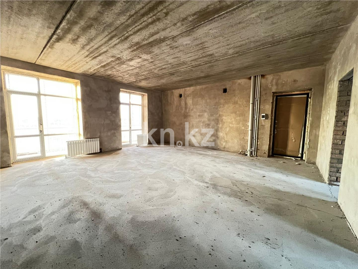 Продажа 3-комнатной квартиры, 84 м², 137 учетный квартал в Караганде - фото 7