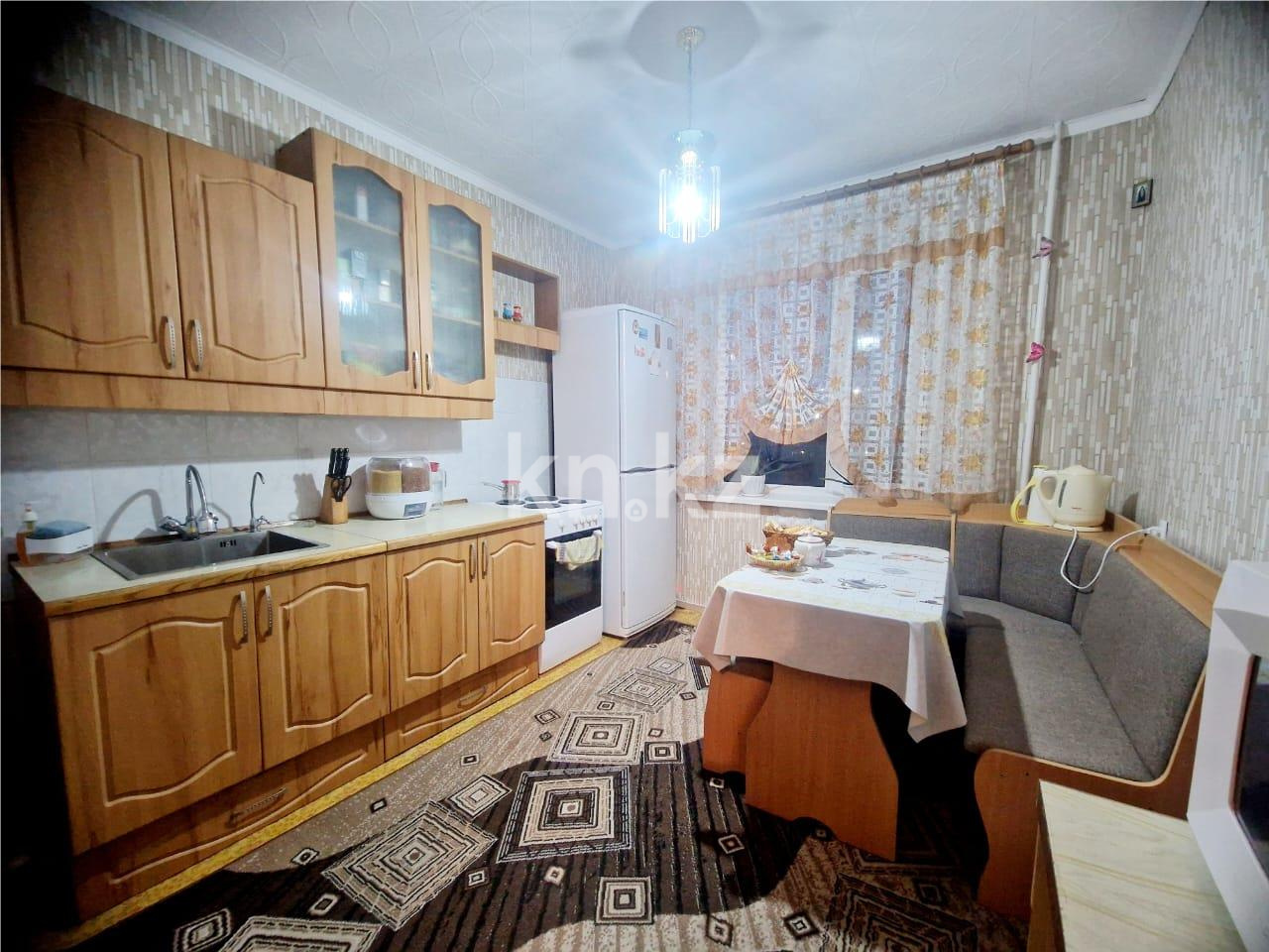 Продажа 3-комнатной квартиры, 65 м², мкр. Орбита-1 в Караганде - фото 7