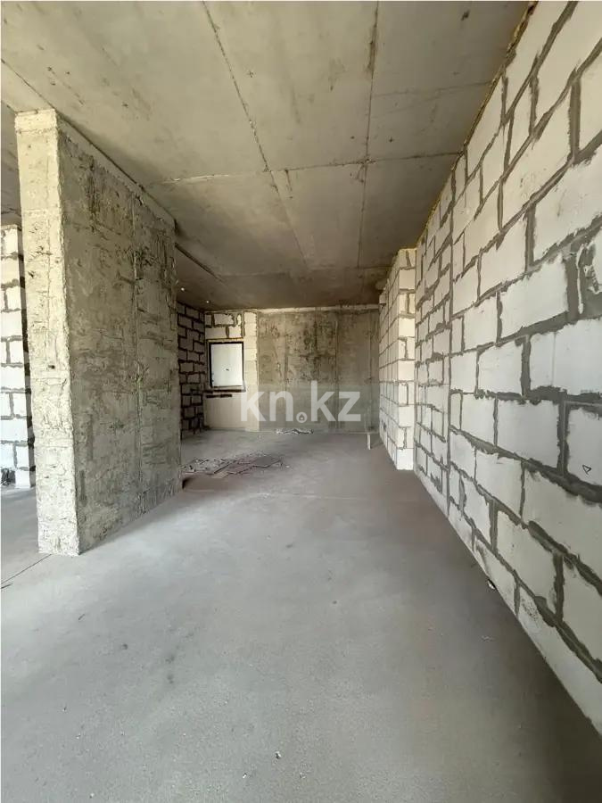 Продажа 2-комнатной квартиры, 56 м², пр. Абая, дом  160 в Алматы - фото 2