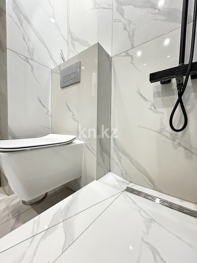 Продажа 3-комнатной квартиры, 82 м² в Алматы - фото 35