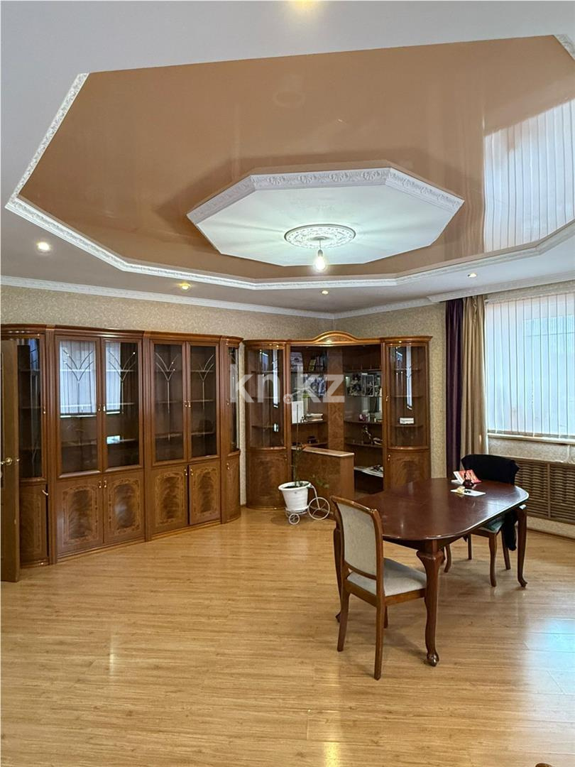 Продажа 7-комнатного дома, 307 м², пер. Капчагайский в Караганде - фото 3